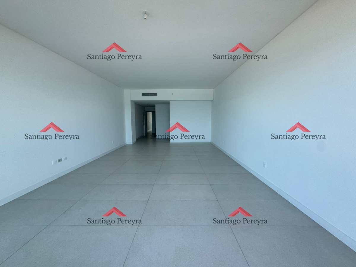 Apartamento ID.16929 - Primera linea brava en venta