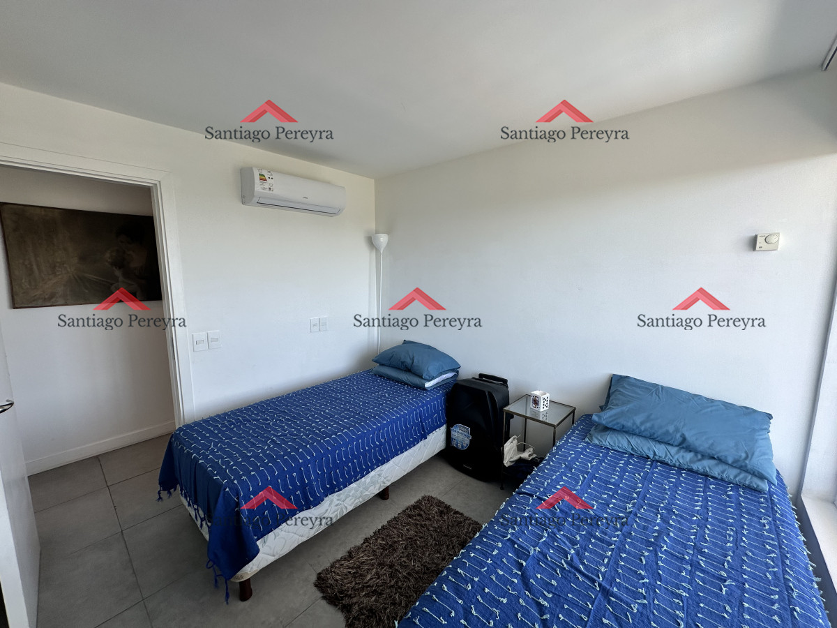 Apartamento ID.15751 - Apartamento en venta de dos dormitorios con garaje en Roosevelt