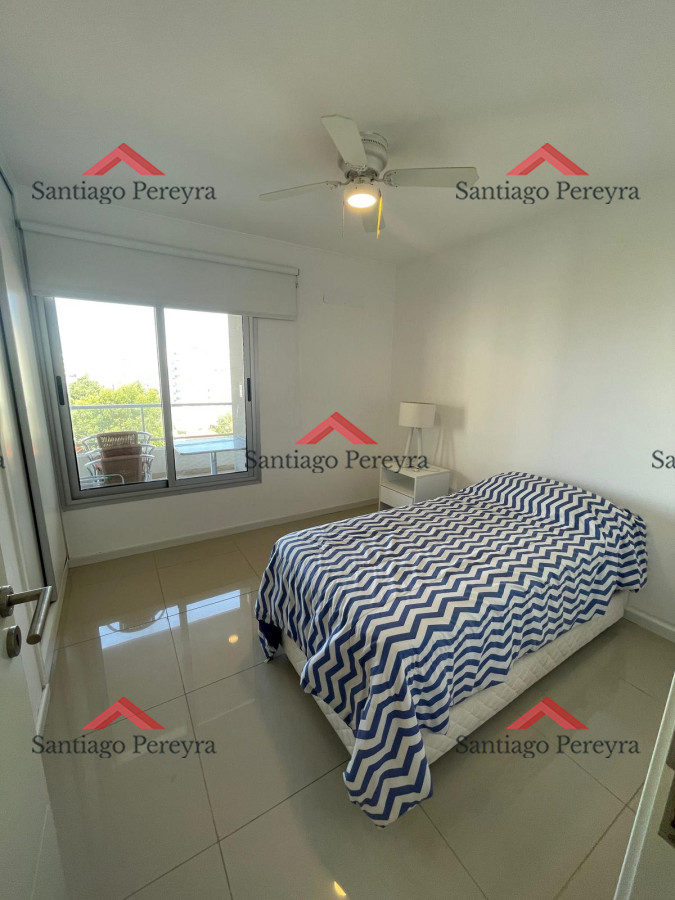 EN VENTA APARTAMENTO TRES DORMITORIO - GoPunta - Portal Inmobiliario de Punta del Este - Maldonado