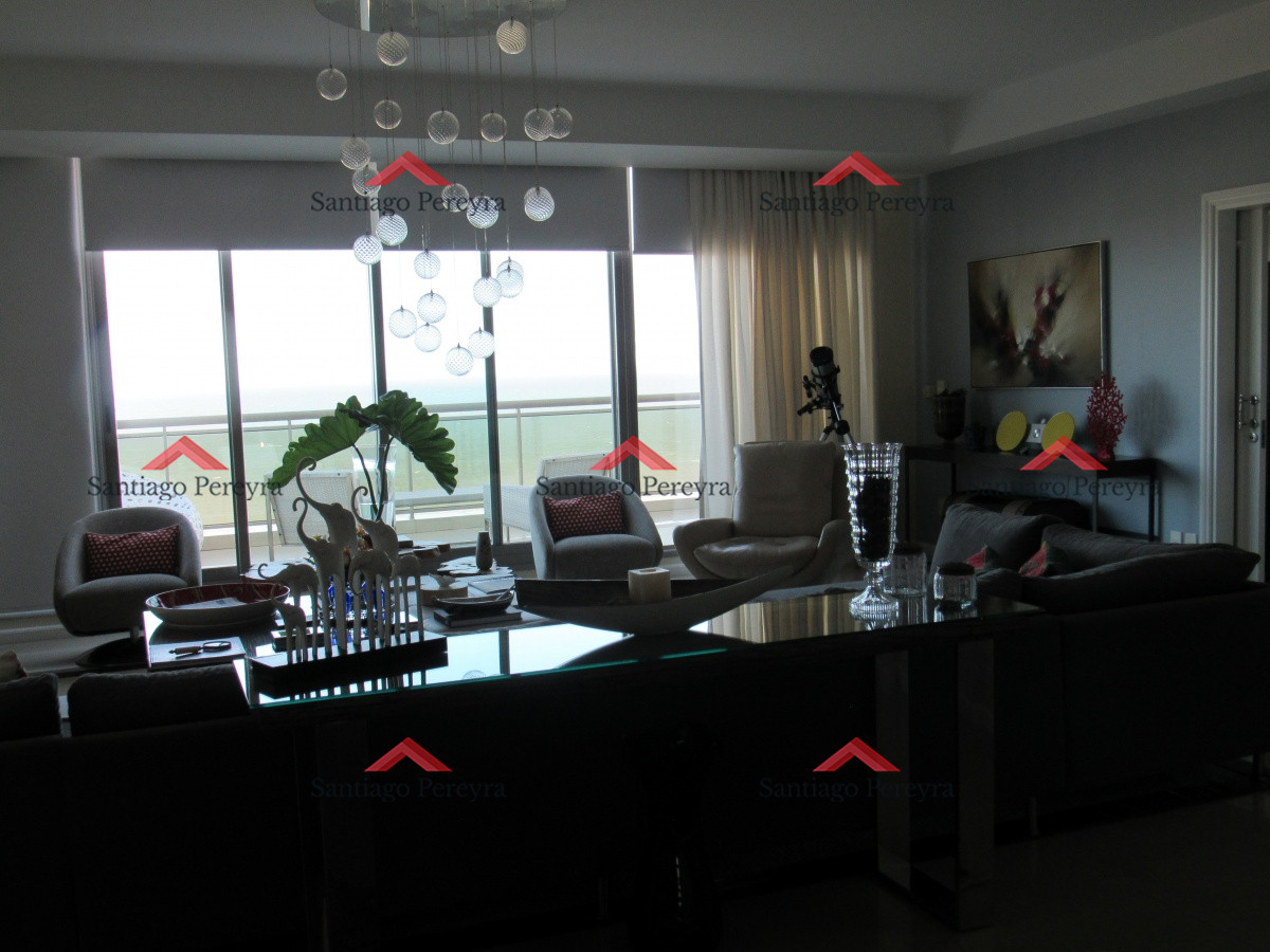 Apartamento ID.3300 - Espectacular Pent House primera linea de lujo en venta, piscina propia, 5 garages, barbacoa