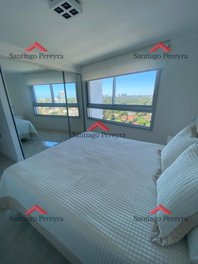 Apartamento ID.13791 - Apartamento primer nivel en alquiler, 2 dormitorios con terraza cerrada amplia, excelentes amenities