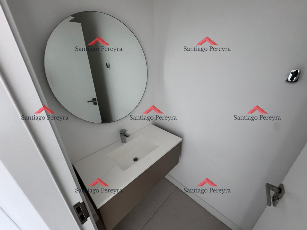 Apartamento ID.16929 - Primera linea brava en venta