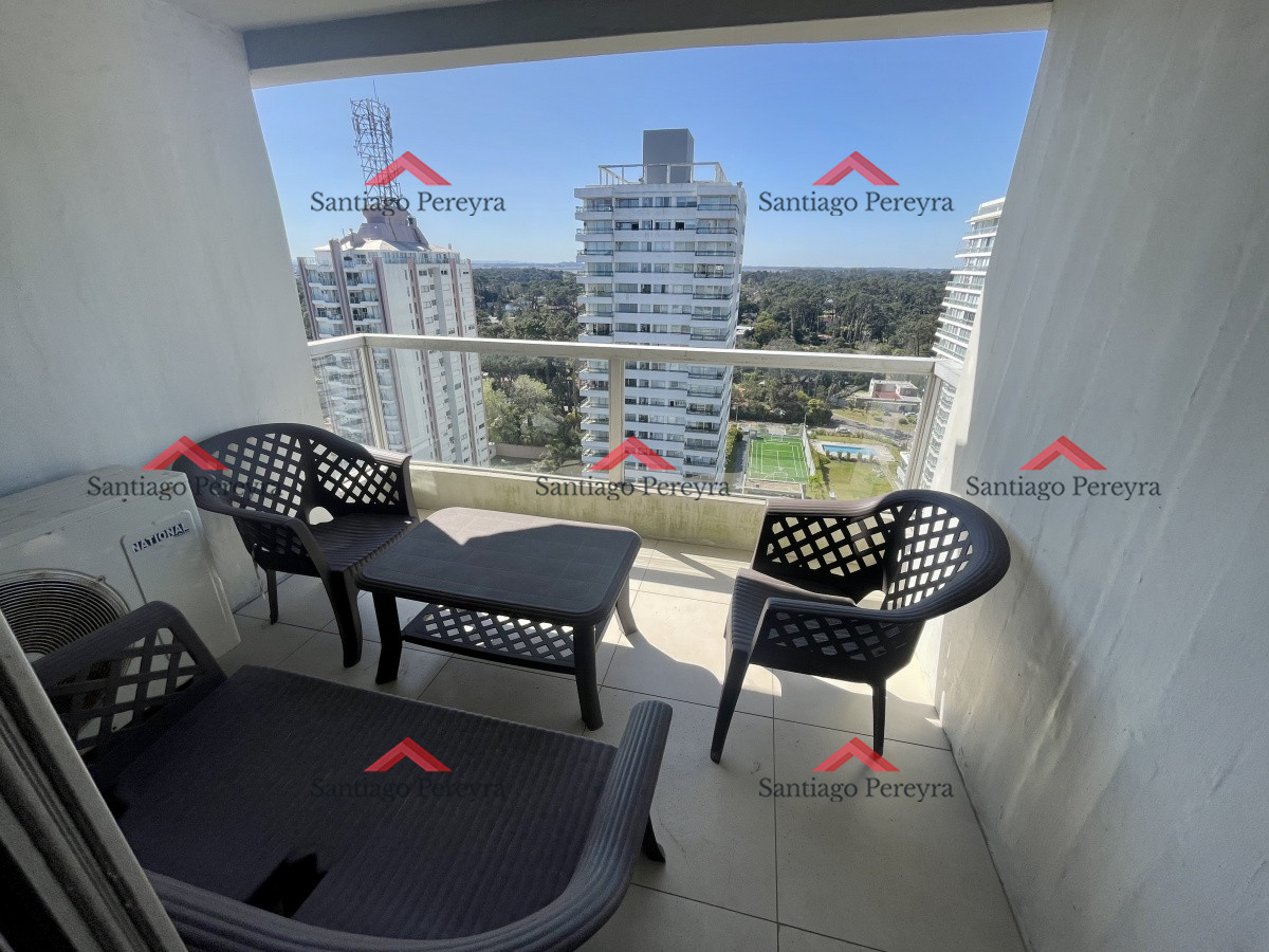 Apartamento ID.13251 - Apartamento de 3 dormitorios 2 baños en excelente ubicación - vende en exclusividad