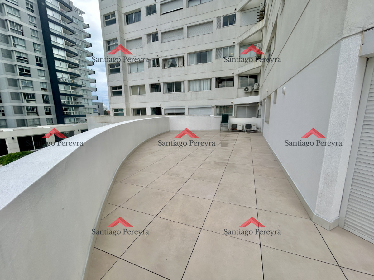 Apartamento ID.16904 - APARTAMENTO EN VENTA 3 DORMITORIOS - TERRAZA CON PARRILLERO