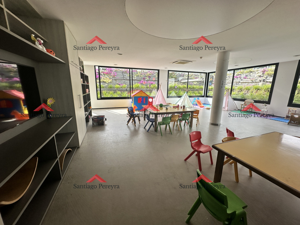 Apartamento ID.16045 - Apartamento 3 dormitorios y dependencia en Roosevelt 