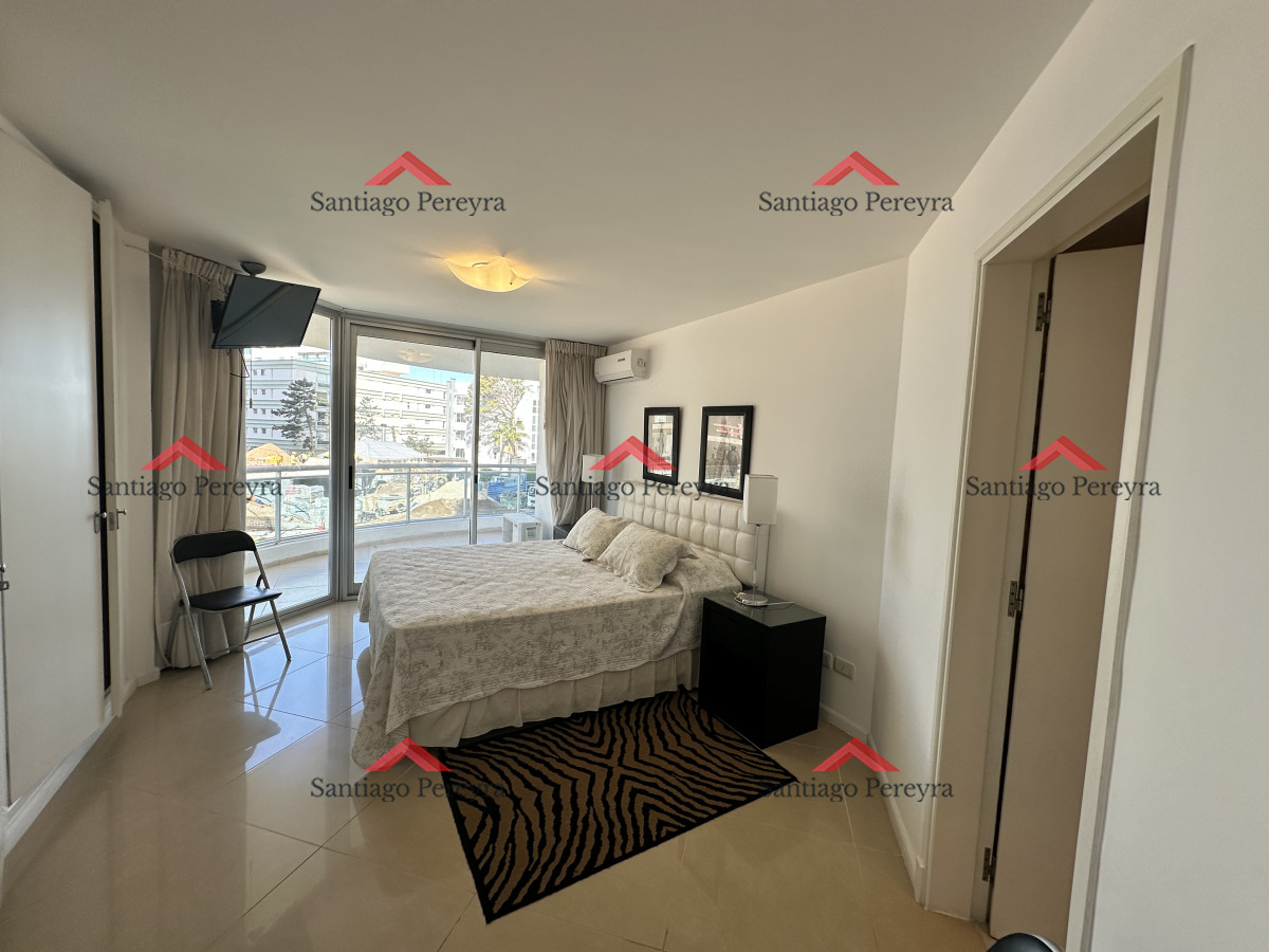 Apartamento ID.2414 - Cómodo y amplio apartamento en Playa Brava