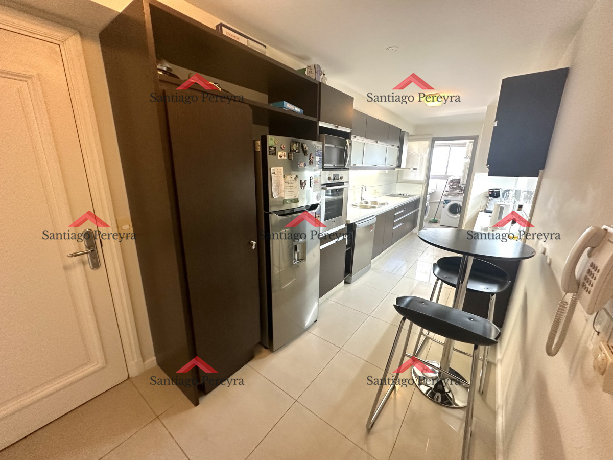 Apartamento ID.6693 - Excelente apartamento en torre de primera categoría