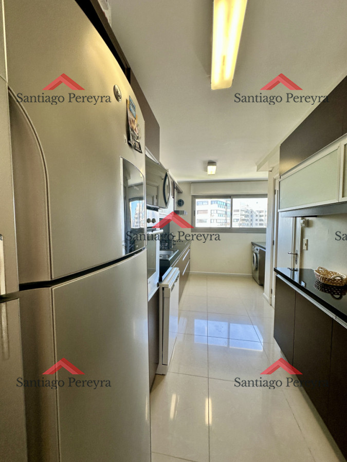 Apartamento ID.16946 - Apartamento de 2 dormitorios en venta en Imperiale III