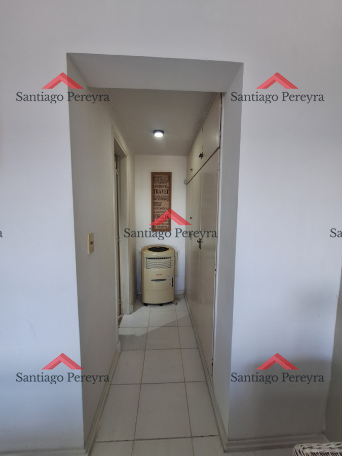 Apartamento ID.423 - Apartamento en venta de dos dormitorios con vista a playa mansa