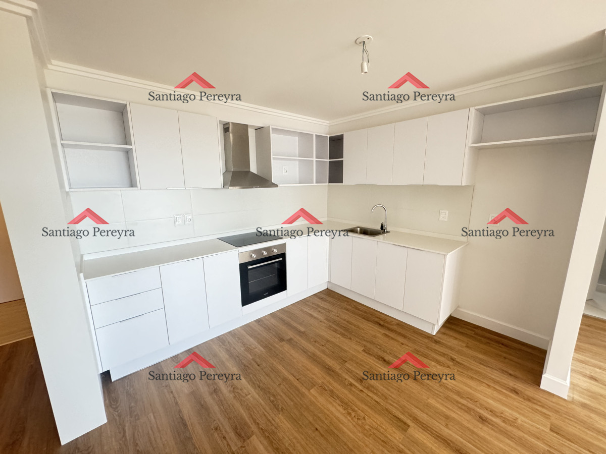 Apartamento ID.15855 - Apartamento de 3 dormitorios 2 baños con vista al mar - a estrenar 