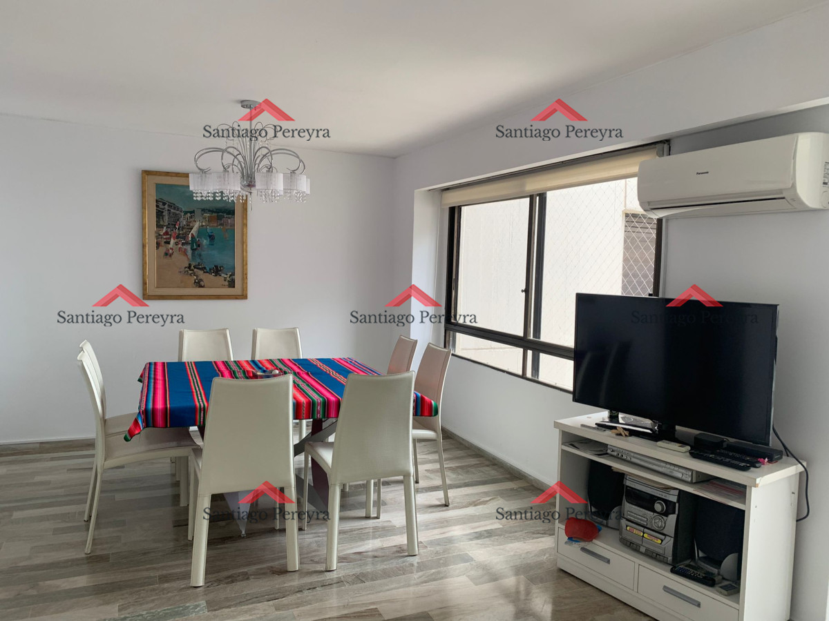 Apartamento ID.2693 - Apartamento en alquiler anual frente al Mar en Playa Brava