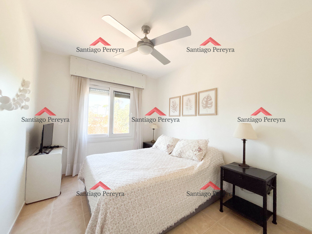 Apartamento ID.6982 - Pent House a una cuadra de la playa mansa con barbacoa propia y tres cocheras 