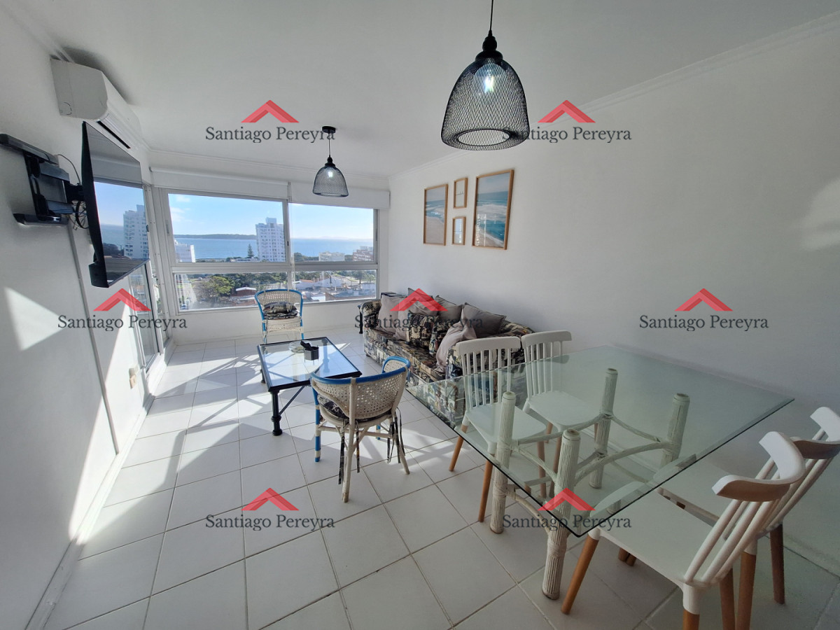 Apartamento ID.423 - Apartamento en venta de dos dormitorios con vista a playa mansa