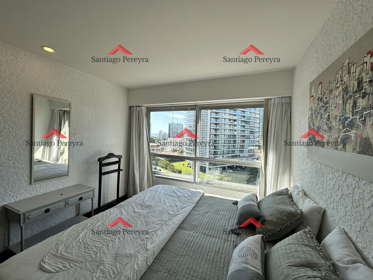 Apartamento ID.2283 - Un dormitorio con garaje y mucho sol