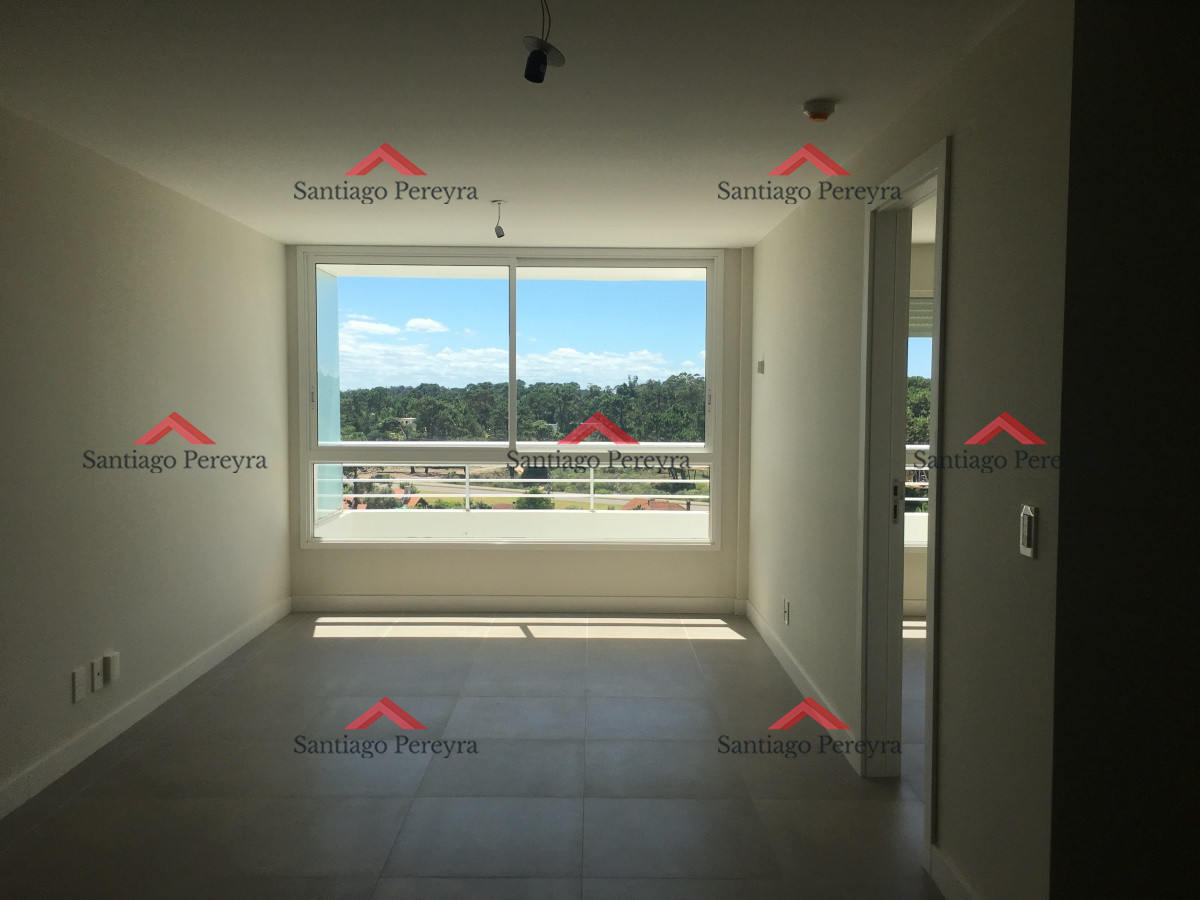 Apartamento ID.11679 - OPORTUNIDAD!!! Vendo apartamento 1 dormitorio,  en Greenlife, con todos los servicios, Punta del Este.
