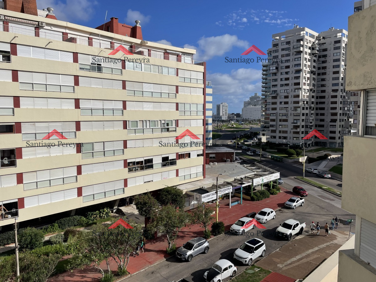 Apartamento ID.1813 - Apartamento de 1 dormitorio y medio en excelente ubicación 