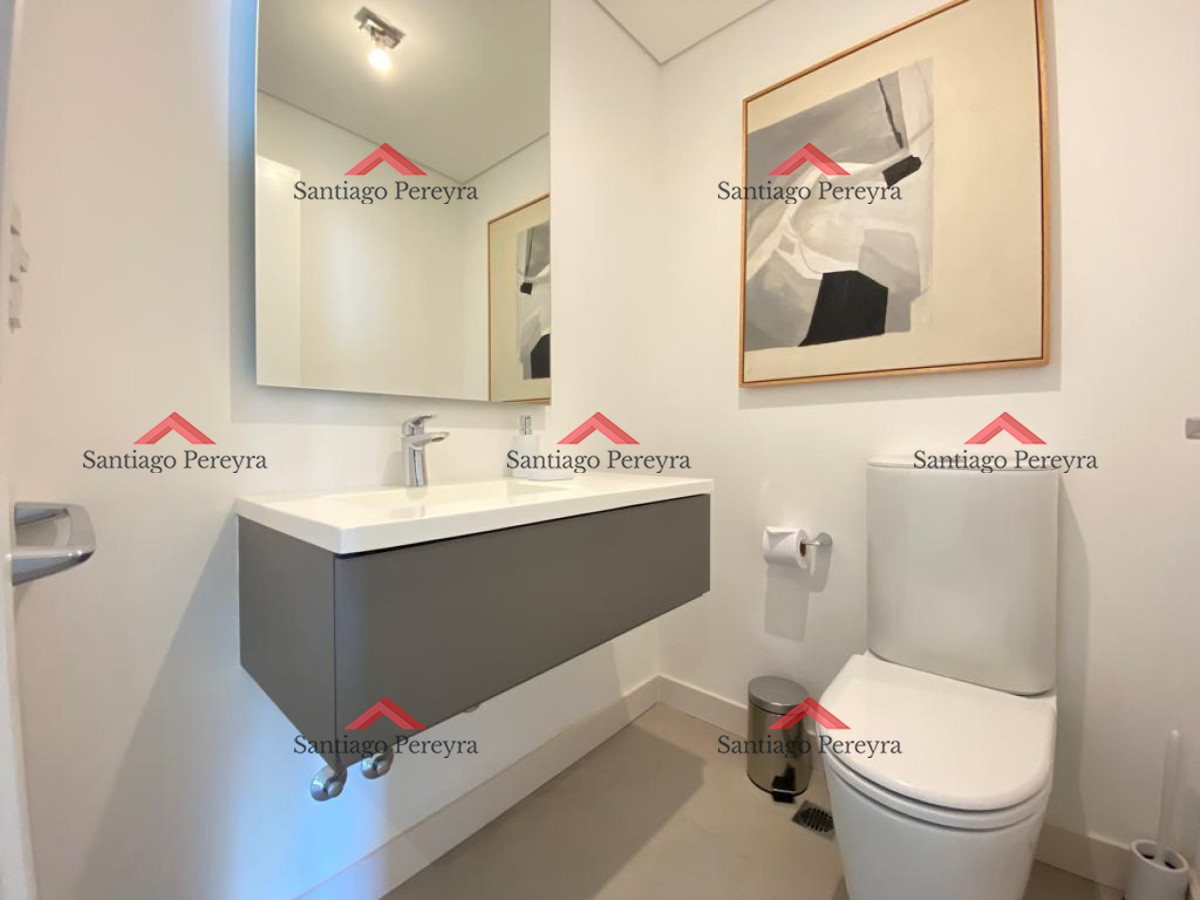 Apartamento ID.15752 - Apartamento de 3 dormitorios en torre de Categoria frente al mar 