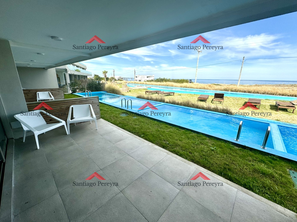 Apartamento ID.15395 - Excelente Monoambiente con piscina propia a pasos de la playa