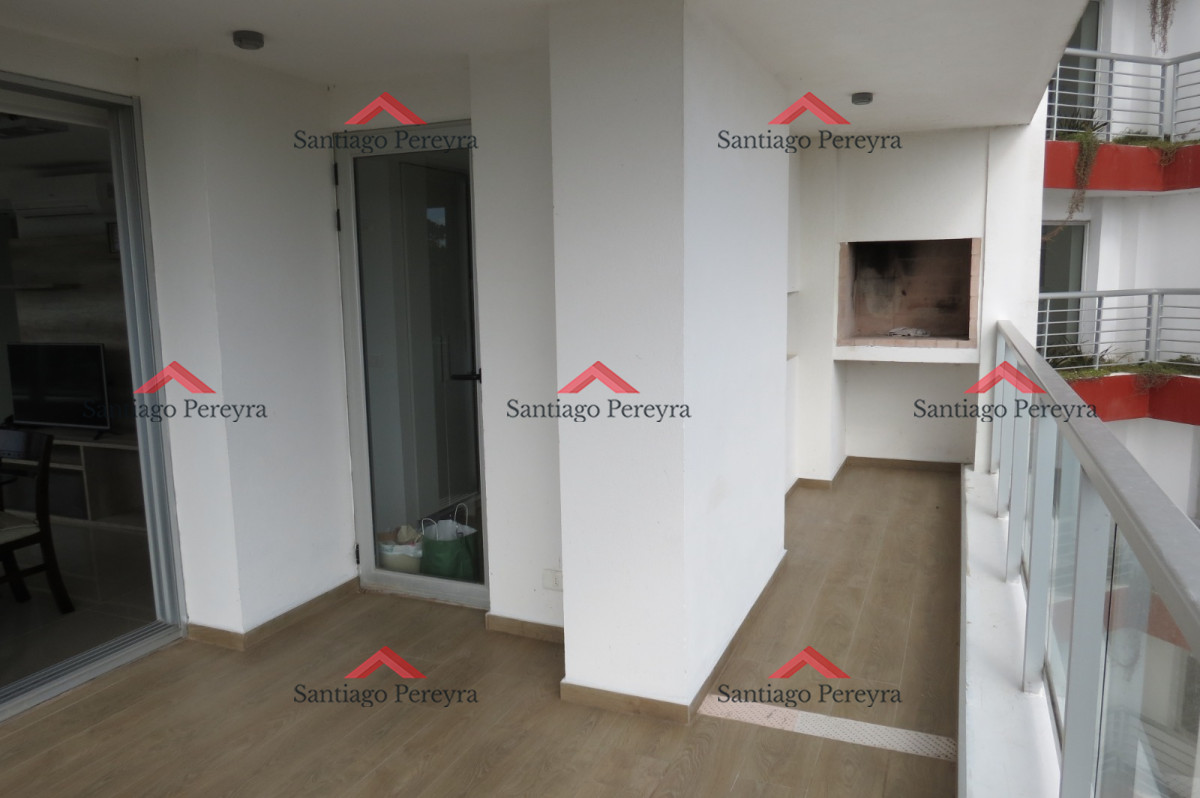 Apartamento ID.15155 - Apartamento de 3 dormitorios en venta y alquiler en Roosevelt