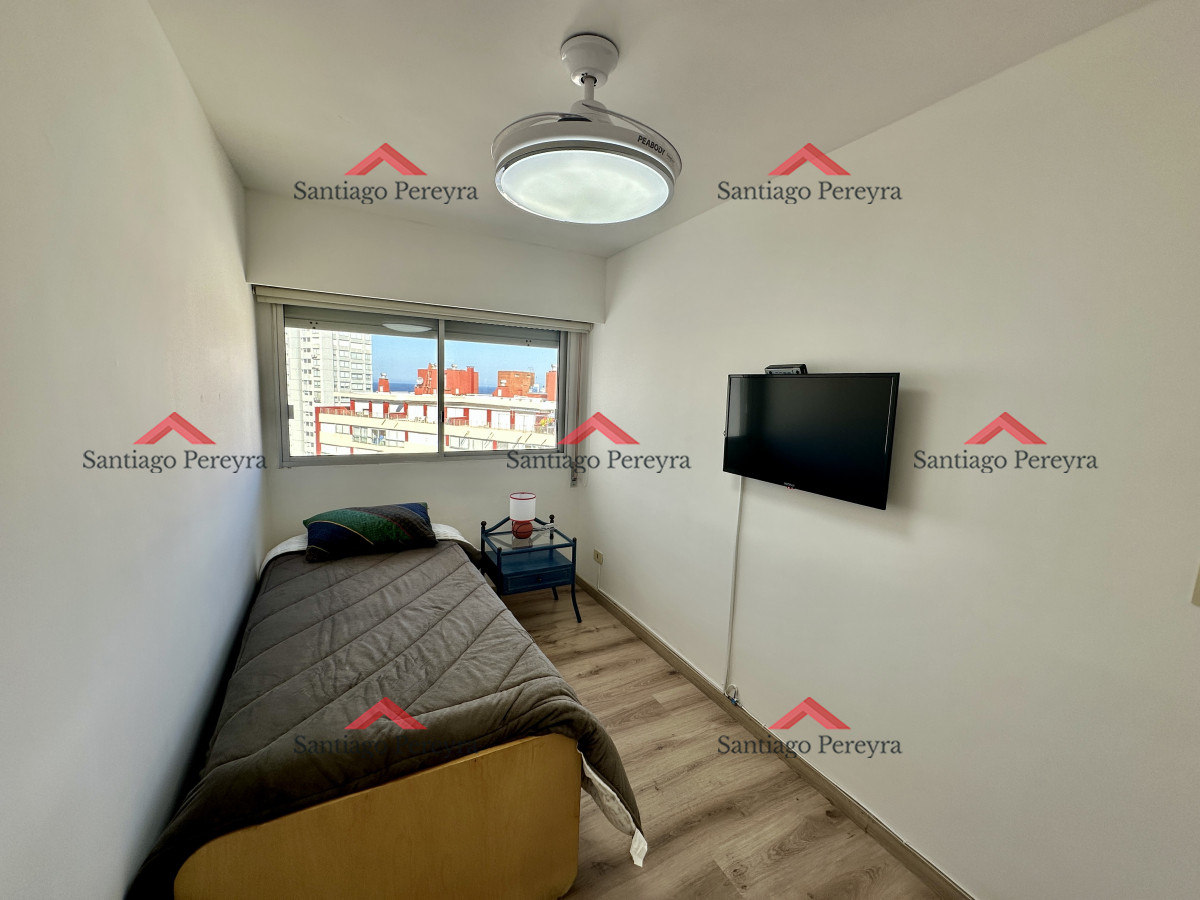 Apartamento ID.1732 - Tres dormitorios en venta con doble garaje