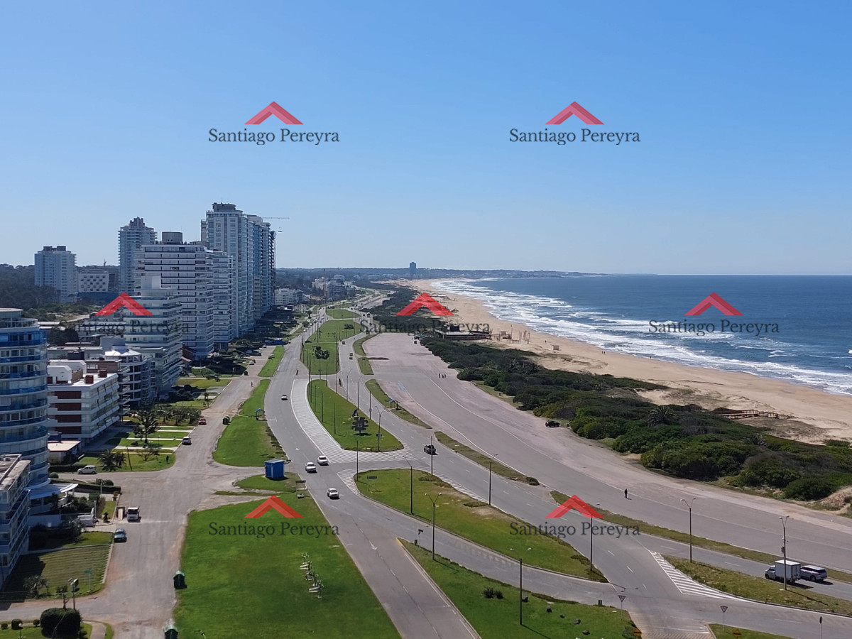 Brava - GoPunta - Portal Inmobiliario de Punta del Este - Maldonado