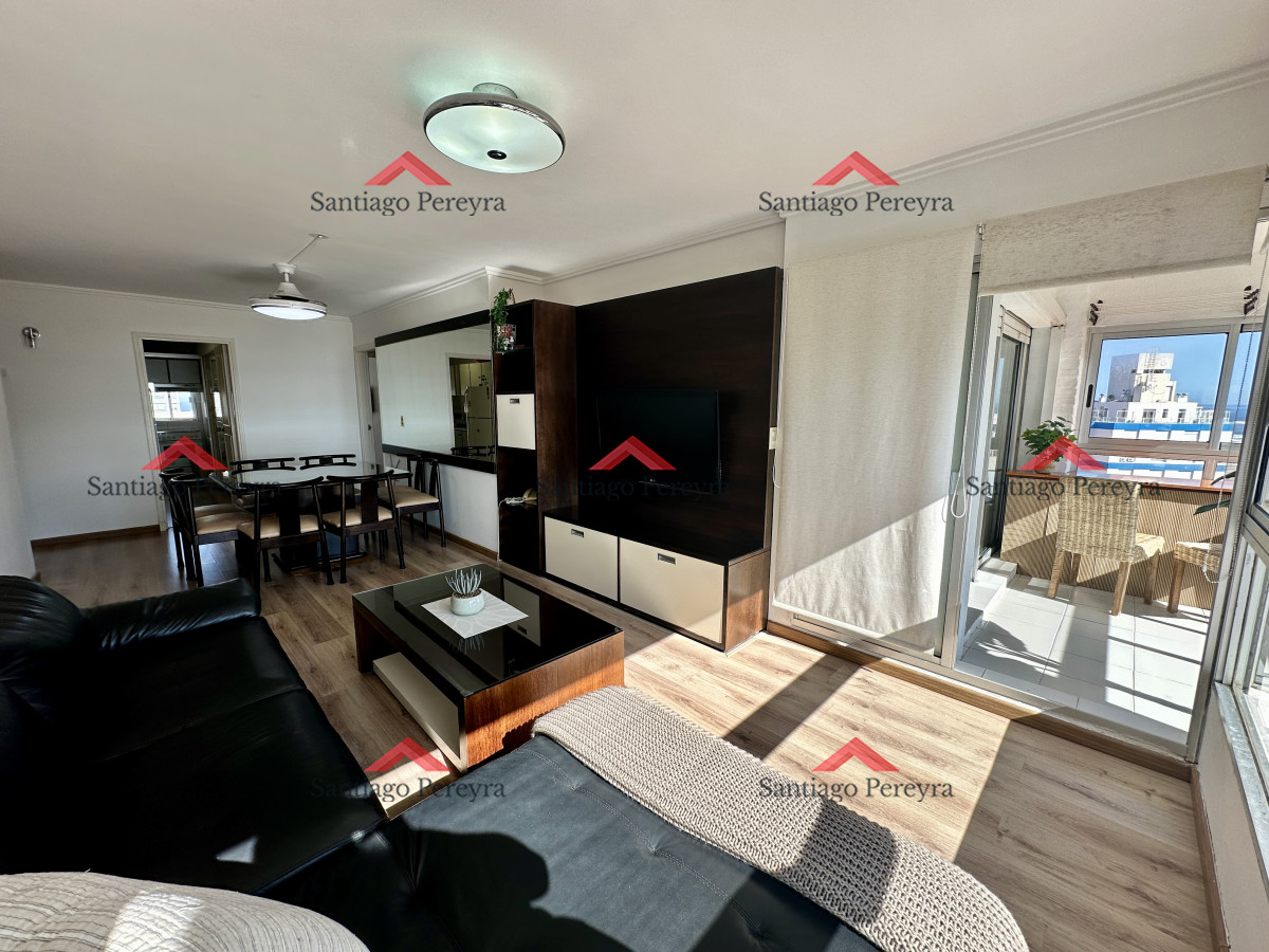 Apartamento ID.1732 - Tres dormitorios en venta con doble garaje