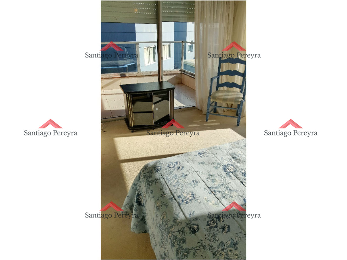 Apartamento ID.10343 - OPORTUNIDAD EN VENTA!!! PRIMERA LÍNEA EN PENÍNSULA