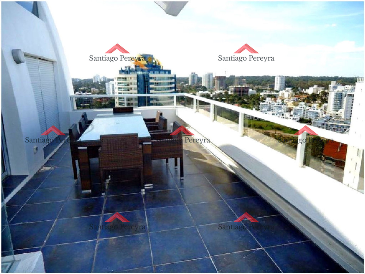 Apartamento ID.9674 - Apartamento en Brava, 3 dormitorios *