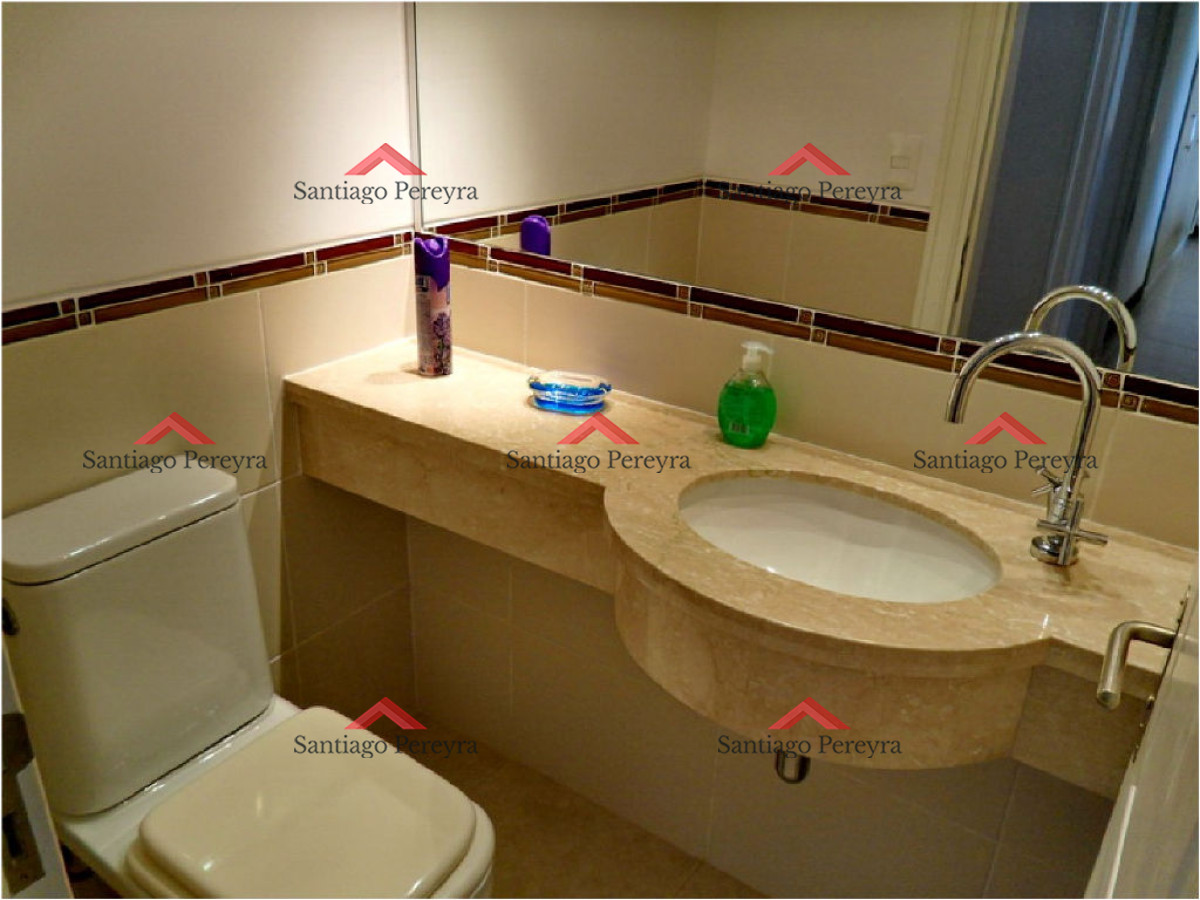 Apartamento ID.10053 - Apartamento en venta 4 dormitorios en suite primera linea frente al mar y parrillero propio