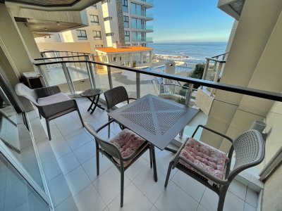 Apartamento 2 dormitorios con hermosa vista al mar en alquiler temporal