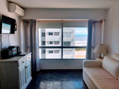 Apartamento a pasos del mar 