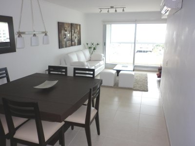 Apartamento en alquiler  Punta Del Este 