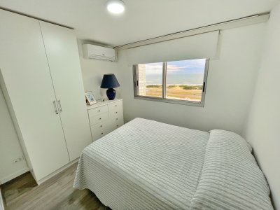 1 dormitorio y medio con vista al mar y amenities completos en alquiler de temporada mucama piscina parrillero canchas gimnasio