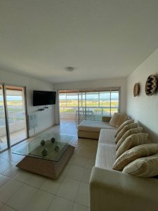 Apartamento en Punta del Este, Brava