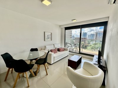 Hermoso apartamento en venta de 1 dormitorio y medio a pasos del mar!!!