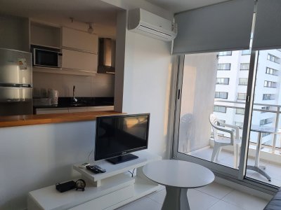 Excelente oportunidad en venta... piso alto .. Roosevelt, Punta del Este