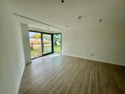 Monoambiente en venta a 50 metros del mar