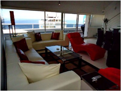 Apartamento en Brava, 3 dormitorios *