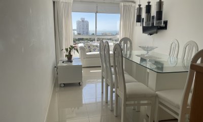 Vendemos en exclusividad Apartamento de 2 dormitorios con vista al mar