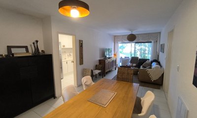 Apartamento de 3 dormitorios en hermoso entorno rodeado de verde