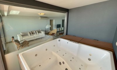en venta 3 dormitorios con parrillero y jacuzzy propio, amenities de primer nivel únicos en punta del este
