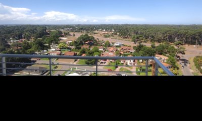 Moderno apartamento en excelente complejo en venta, 2 dormitorios, amenities premium, piso alto vista despejada
