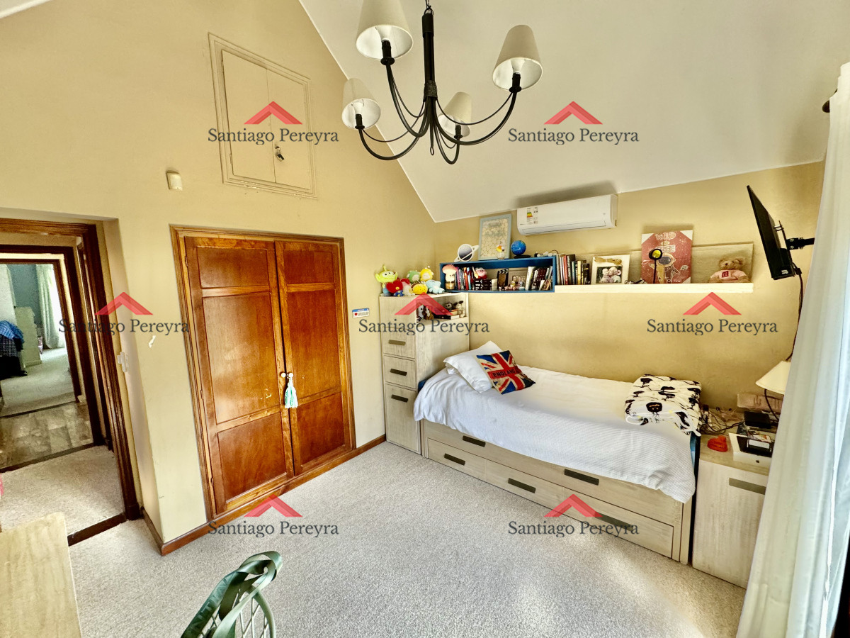 Casa ID.15765 - Excelente casa en Playa Mansa