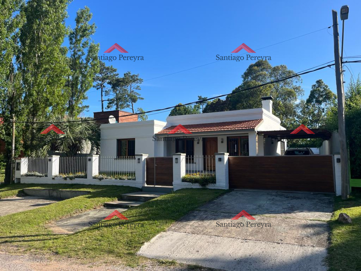 Casa ID.3883 - Muy linda casa con piscina en Pinares