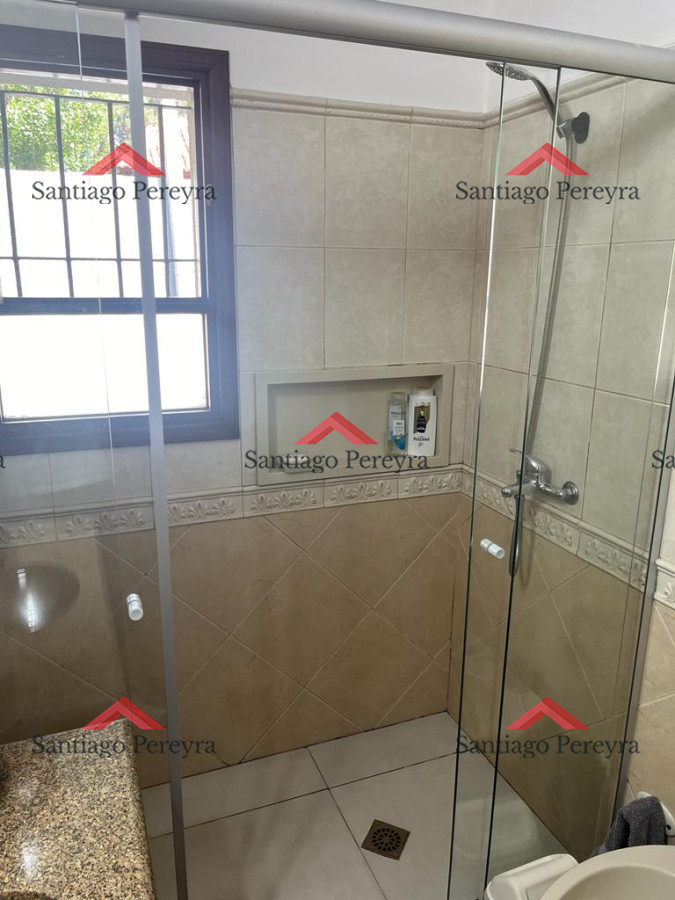 Casa ID.3883 - Muy linda casa con piscina en Pinares