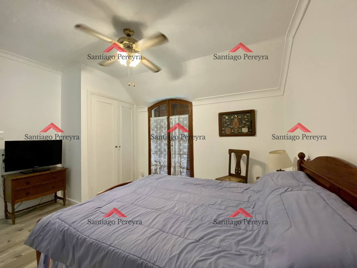 Casa ID.10787 - Hermosa casa estilo colonial actualizada , con excelente ubicación .
