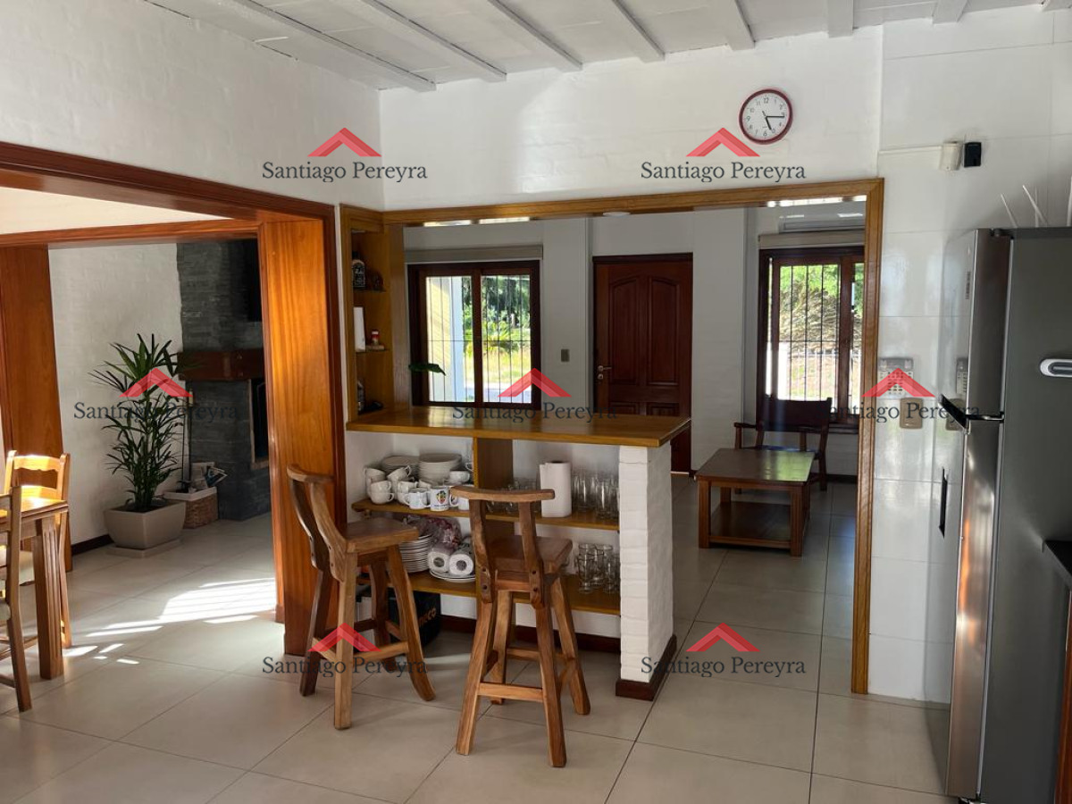 Casa ID.3883 - Muy linda casa con piscina en Pinares
