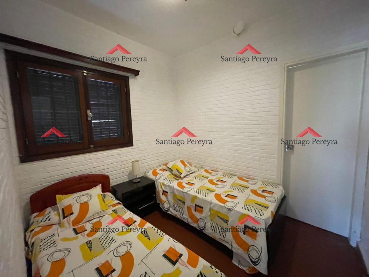 Casa ID.10786 - Hermosa casa a dos cuadras exactamente del mar, playa mansa!!!