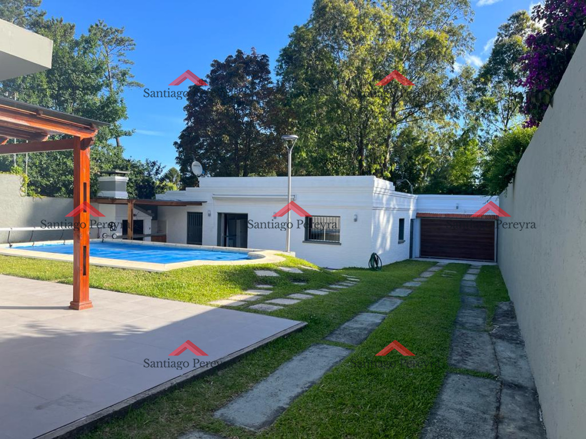Casa ID.3883 - Muy linda casa con piscina en Pinares