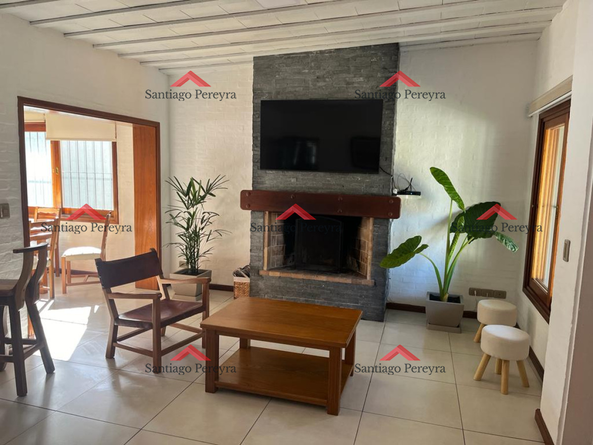 Casa ID.3883 - Muy linda casa con piscina en Pinares